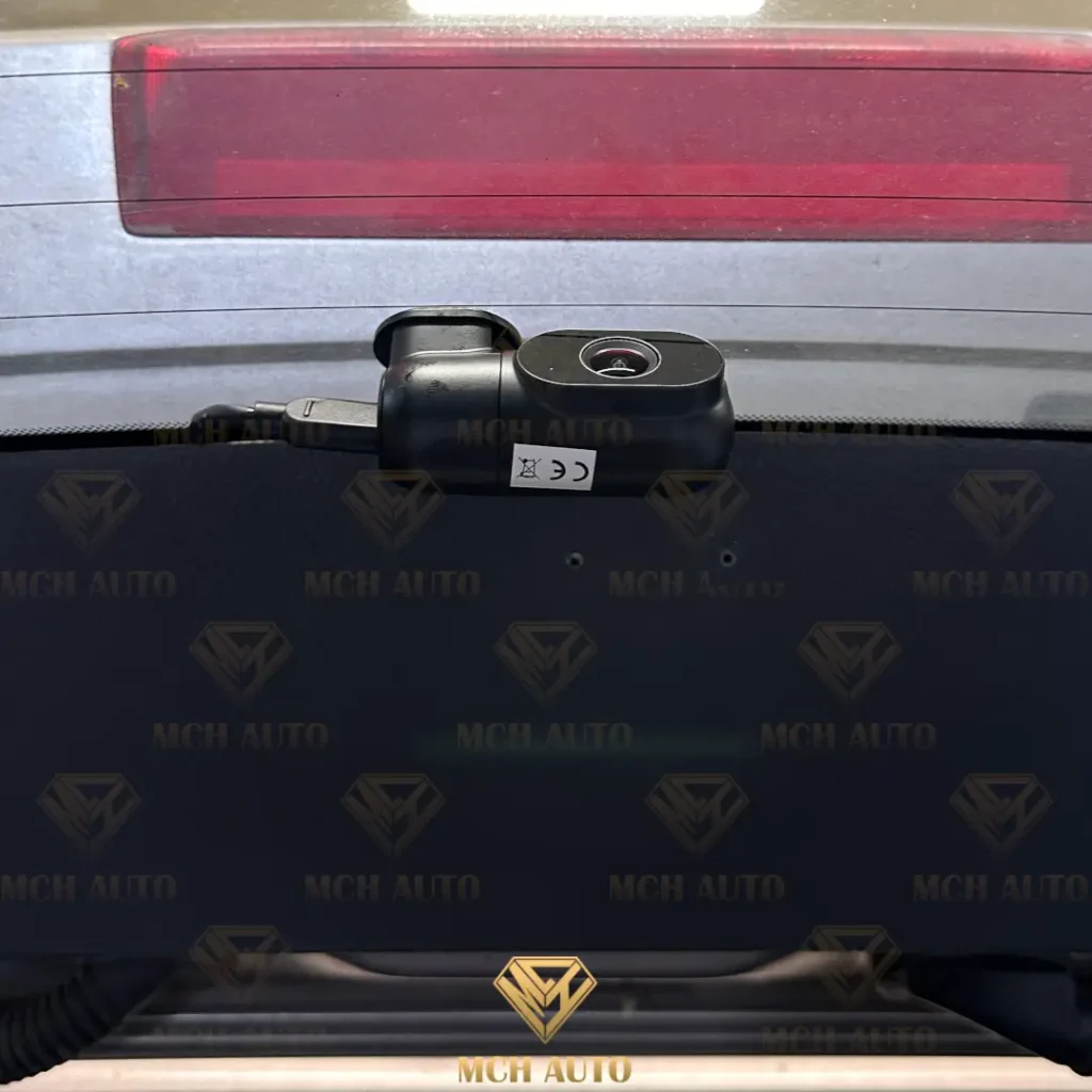 subaru forester montaz rejestratora jazdy